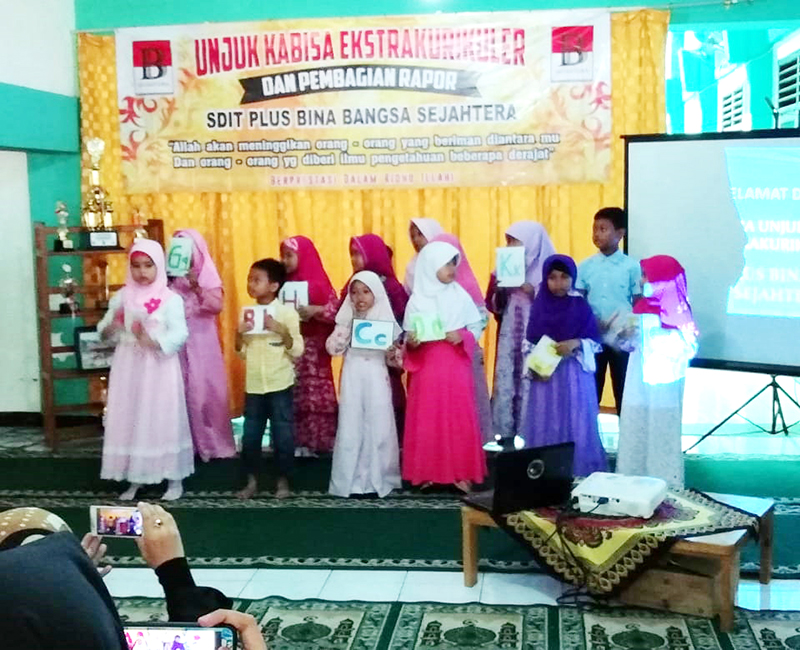 lomba-bhs-inggris